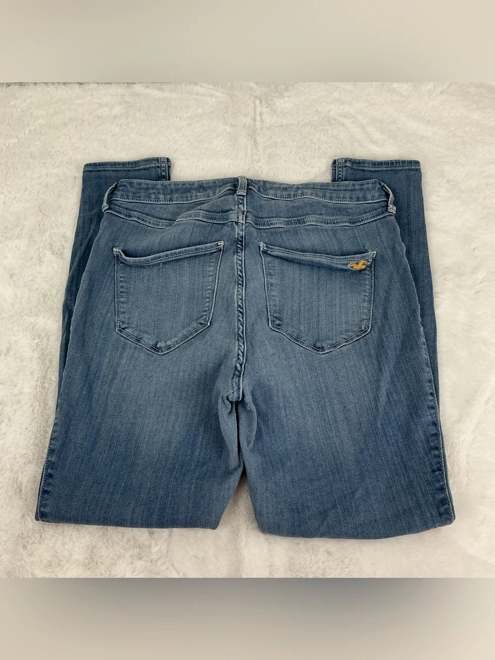 Hollister Women's Curvy Ultra High Rise Jean Legging - Classic Blue Denim